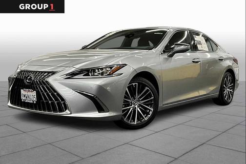 2025 Lexus ES 300h Base