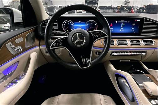 Polar White 2024 Mercedes-Benz GLS 450 4MATIC