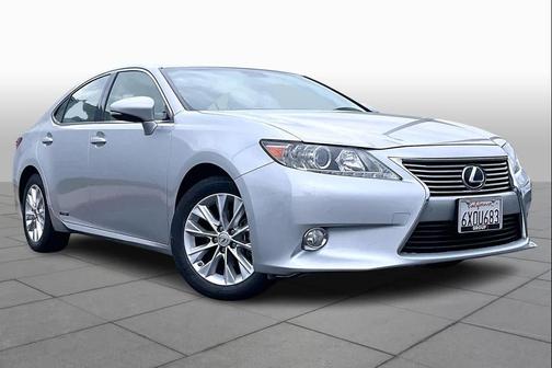 2013 Lexus ES 300h Base