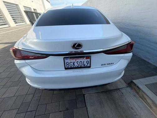 2019 Lexus ES 350 Base