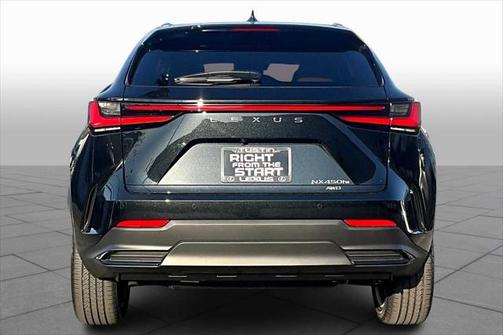 2025 Lexus NX 450h+ Luxury