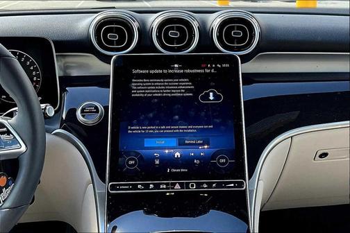 2025 Mercedes-Benz GLC 350e Base