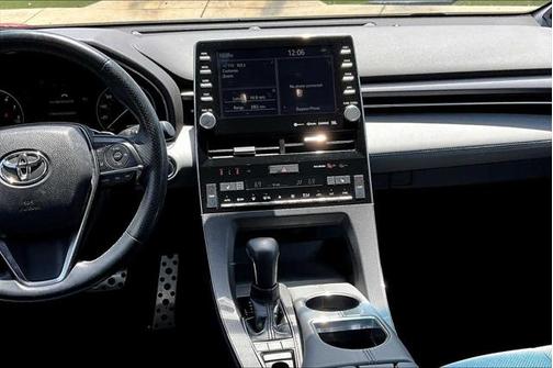 2019 Toyota Avalon XSE
