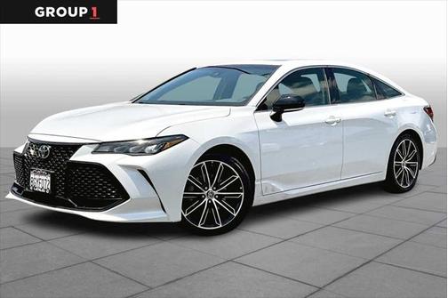 2019 Toyota Avalon XSE