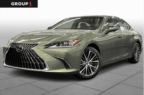 2025 Lexus ES 300h Base