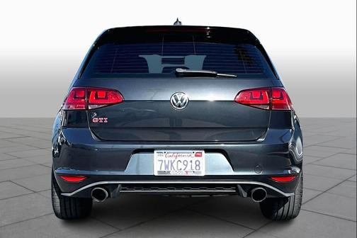 2017 Volkswagen Golf GTI 2.0T S 4-Door