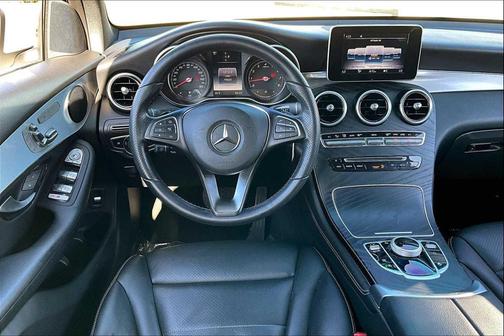 2019 Mercedes-Benz GLC 300 Base