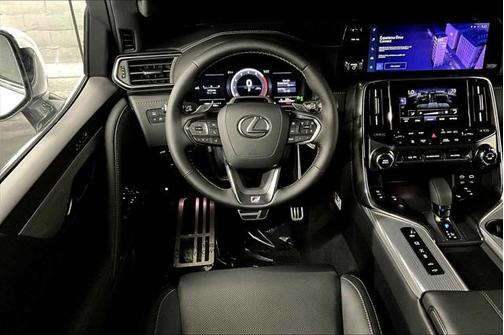 2025 Lexus LX 700h F SPORT