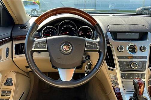 2010 Cadillac CTS Luxury