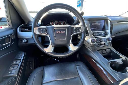 2017 GMC Yukon SLT
