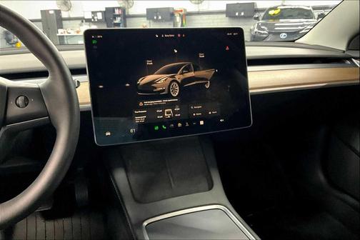 2022 Tesla Model 3 Standard Range