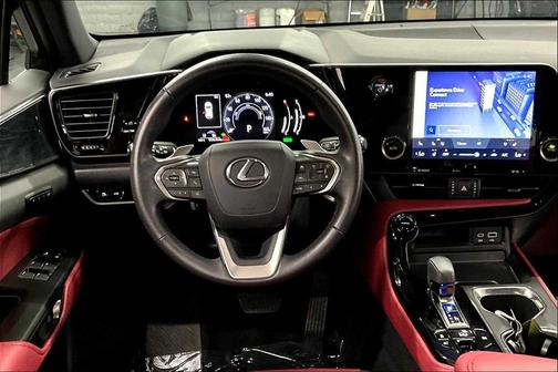 2025 Lexus NX 350h Premium