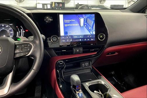 2025 Lexus NX 350h Premium
