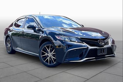 Midnight Black Metallic 2024 Toyota Camry SE