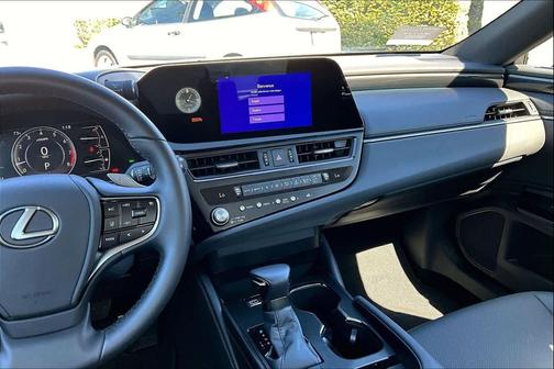2025 Lexus ES 350 Base