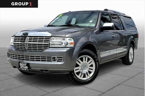 2014 Lincoln Navigator Base