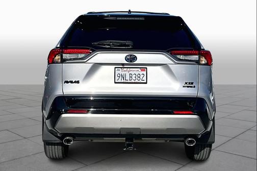 2024 Toyota RAV4 Hybrid SE