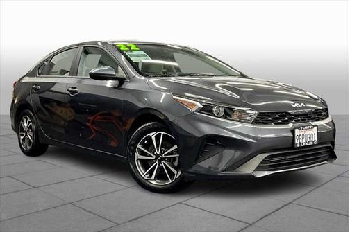 2022 Kia Forte LXS