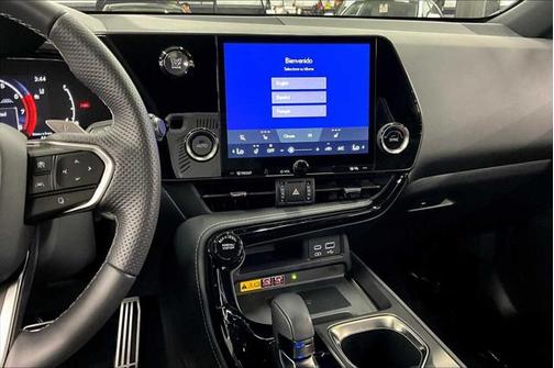 2024 Lexus NX 350 F SPORT Handling