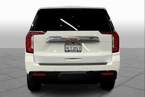2023 GMC Yukon XL SLE