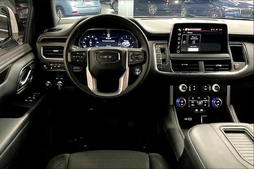 2023 GMC Yukon XL SLE