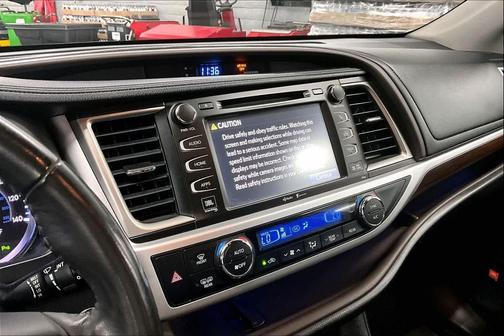 Creme Brulee Mica 2015 Toyota Highlander Limited Platinum