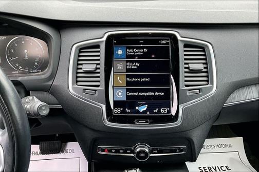 2020 Volvo XC90 T6 Momentum