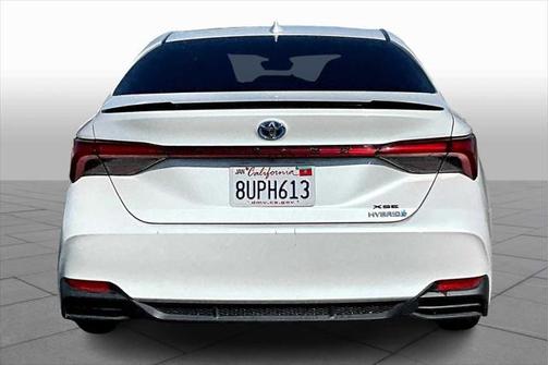 2021 Toyota Avalon Hybrid XSE