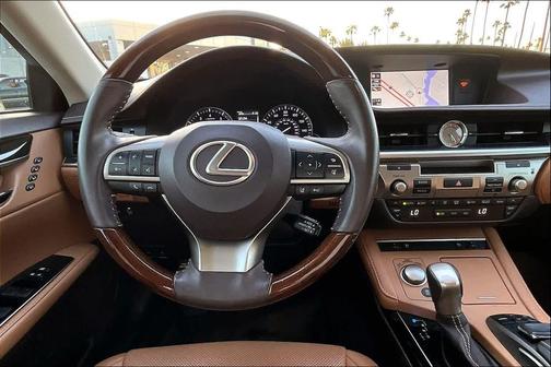 2018 Lexus ES 350 Base