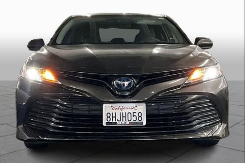 2019 Toyota Camry Hybrid LE