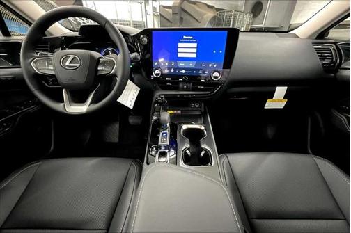 2025 Lexus NX 350h Premium