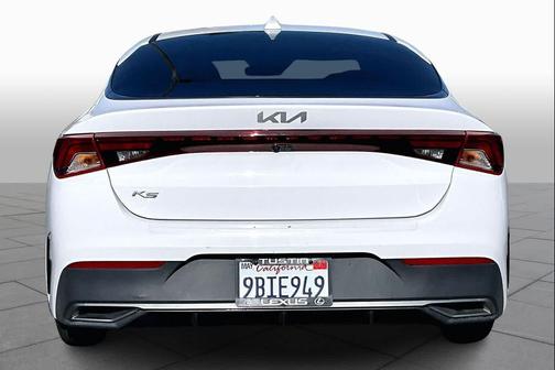 2022 Kia K5 LX