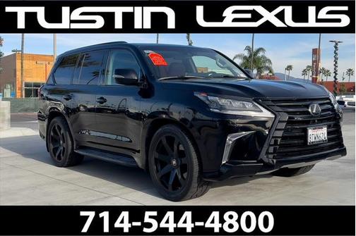 2021 Lexus LX 570 Three-Row