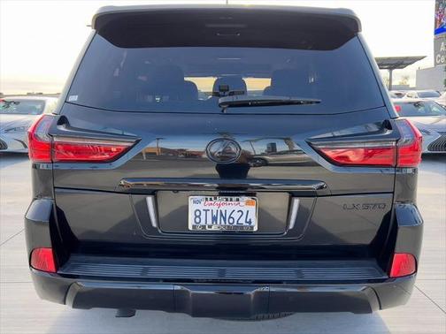 2021 Lexus LX 570 Three-Row