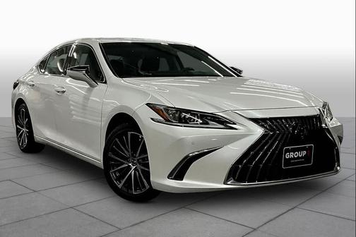 2025 Lexus ES 300h Base