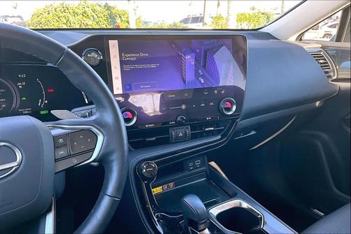 2025 Lexus NX 350h Premium