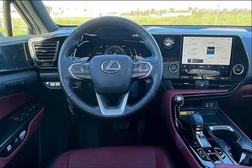 2024 Lexus NX 350h Premium