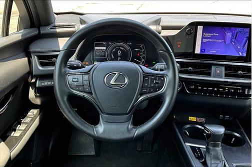 2023 Lexus UX 250h Base