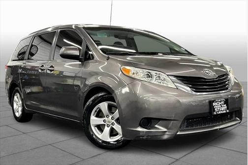 2011 Toyota Sienna LE