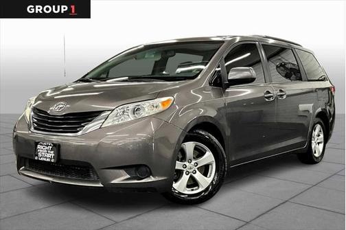 2011 Toyota Sienna LE