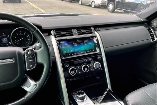 2017 Land Rover Discovery HSE