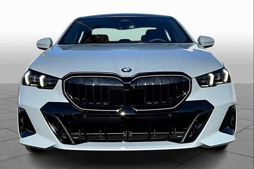 2026 BMW 540 i xDrive