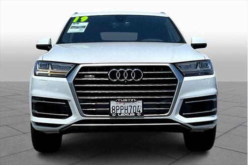 2019 Audi Q7 45 Premium