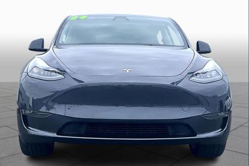 2024 Tesla Model Y Long Range Dual Motor All-Wheel Drive