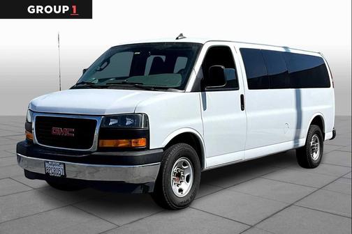 2018 GMC Savana 3500 LT