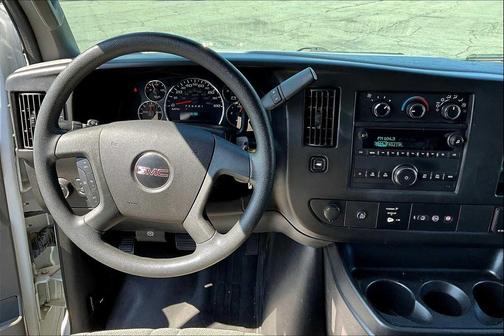 2018 GMC Savana 3500 LT