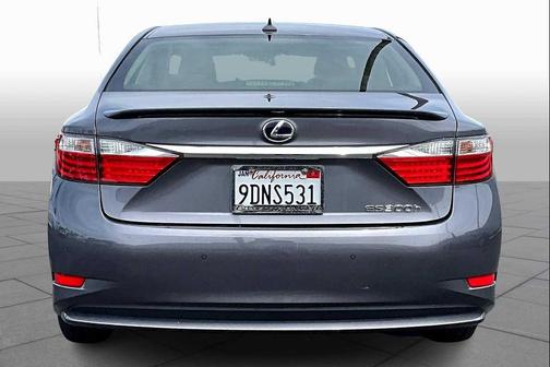 2013 Lexus ES 300h Base