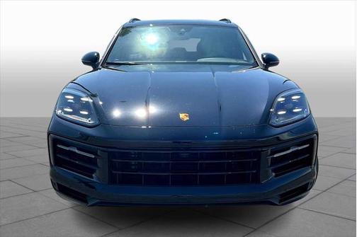 2024 Porsche Cayenne AWD