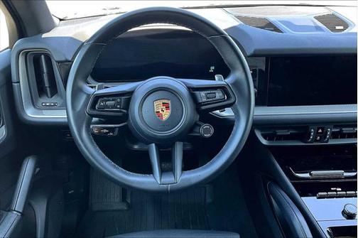 2024 Porsche Cayenne AWD