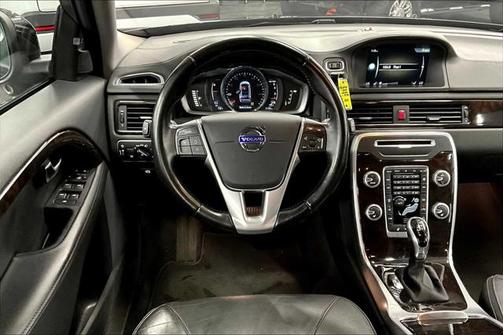 2016 Volvo XC70 T5 Premier